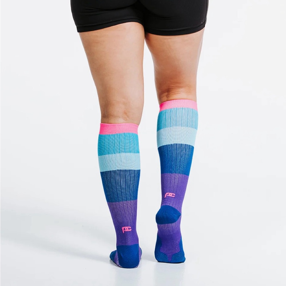 PRO Compression Marathon Socks - Picture 4 of 9